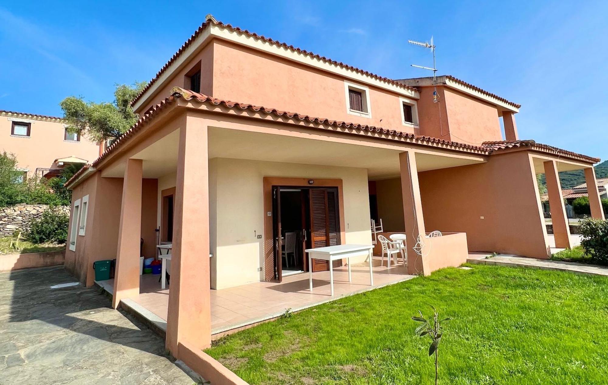 Iss Travel, Gli Asfodeli - Large Apartments With Private Terrace San Teodoro  Esterno foto