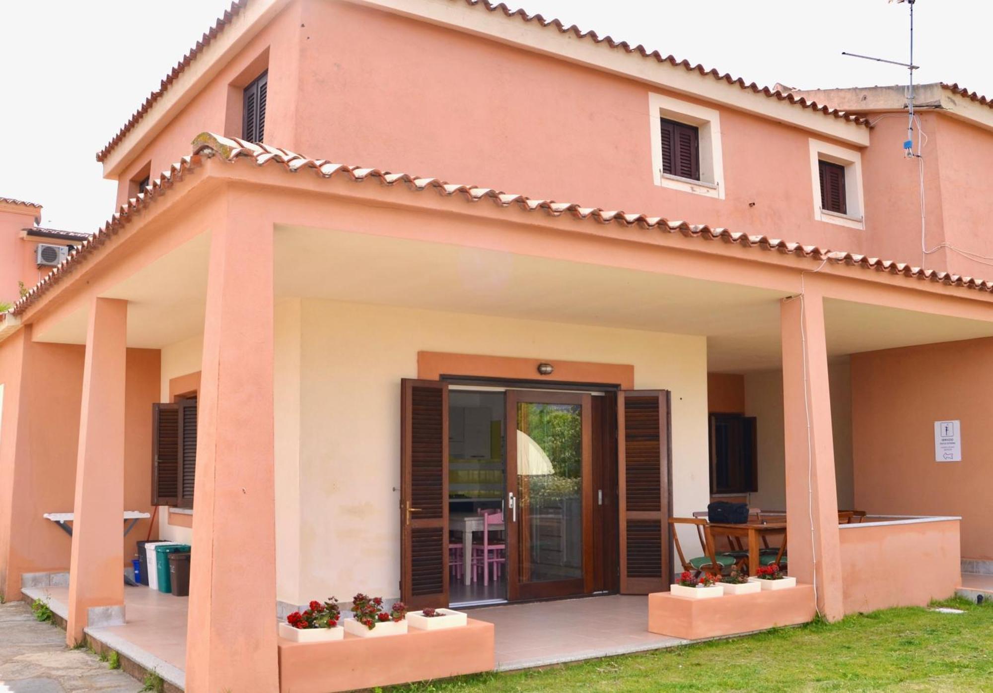 Iss Travel, Gli Asfodeli - Large Apartments With Private Terrace San Teodoro  Esterno foto